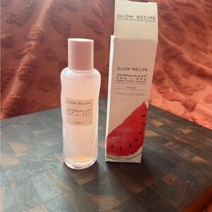 Glow Recipe Watermelon Glow Pore-Tight Toner in Soft Pink 150 ml